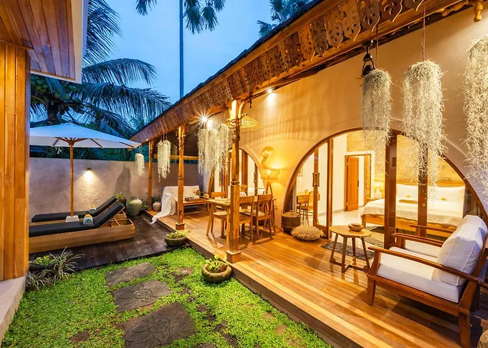 Tropical Kasbah Center